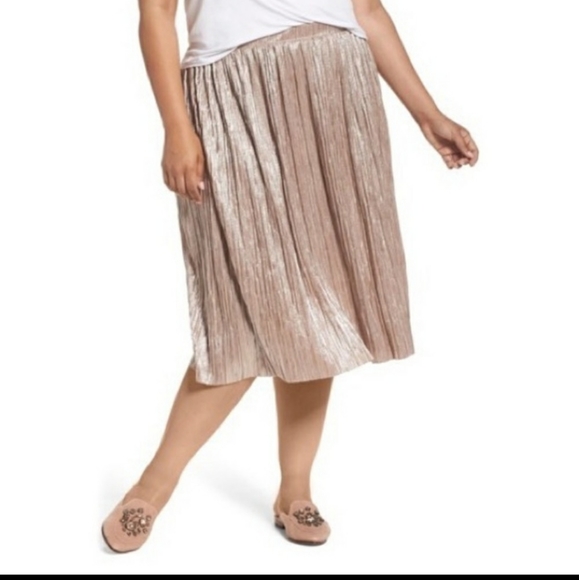 Vince Camuto Dresses & Skirts - Vince Camuto Skirt 1x Nordstrom's Special Edition